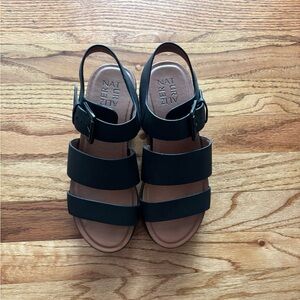 Naturalizer Brooke Platform Sandal - Size 7